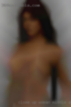 Close up woman middle aged pussy naked ages !