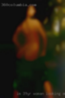Im 39yr woman looking swingers for discreet fwb near Milton Florida.